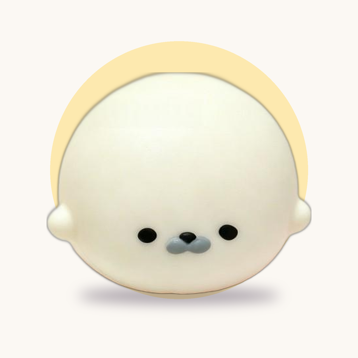 Seal Dumpling squishy toy – studio photo